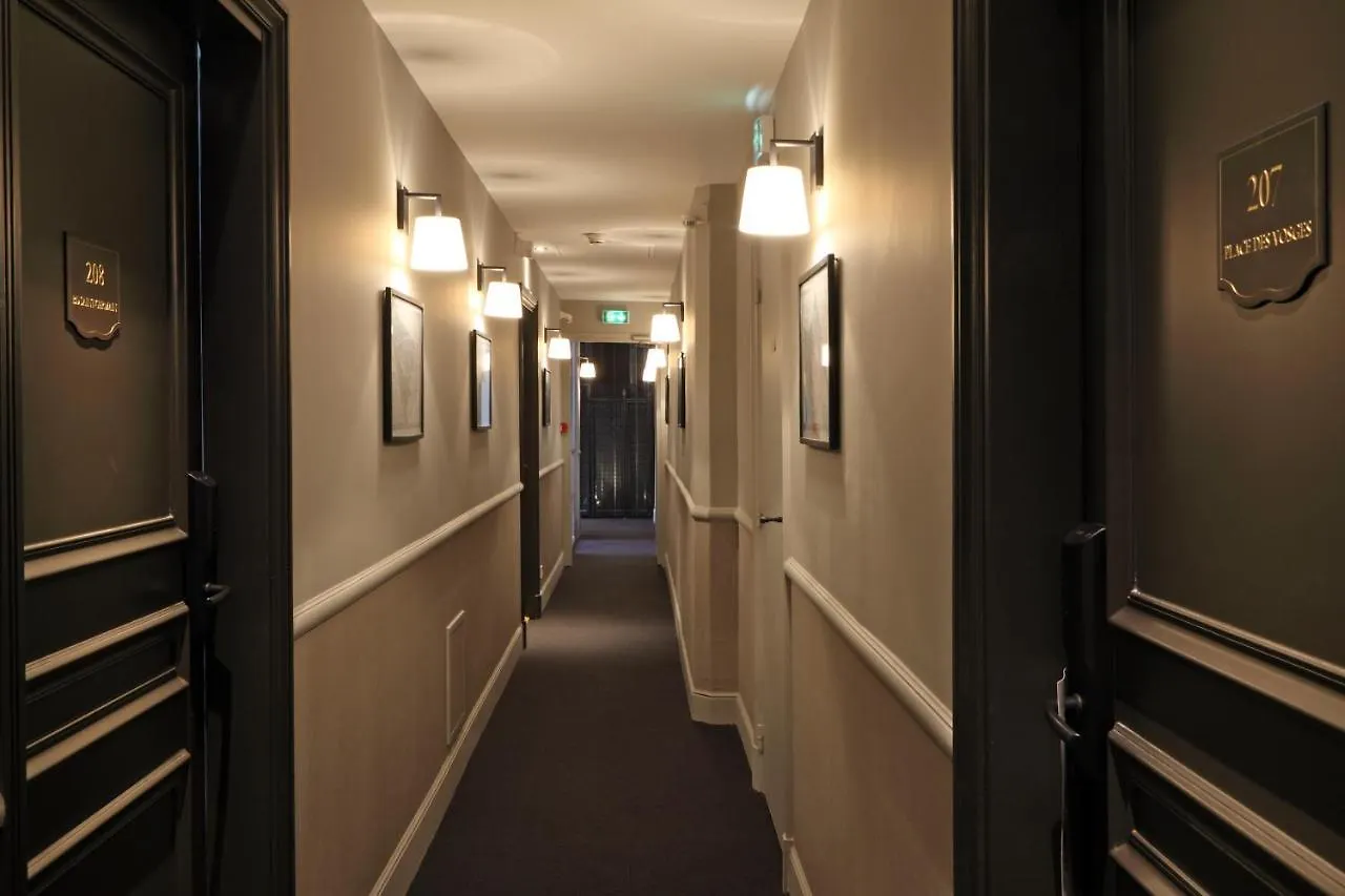 Hotel New Roblin Parijs