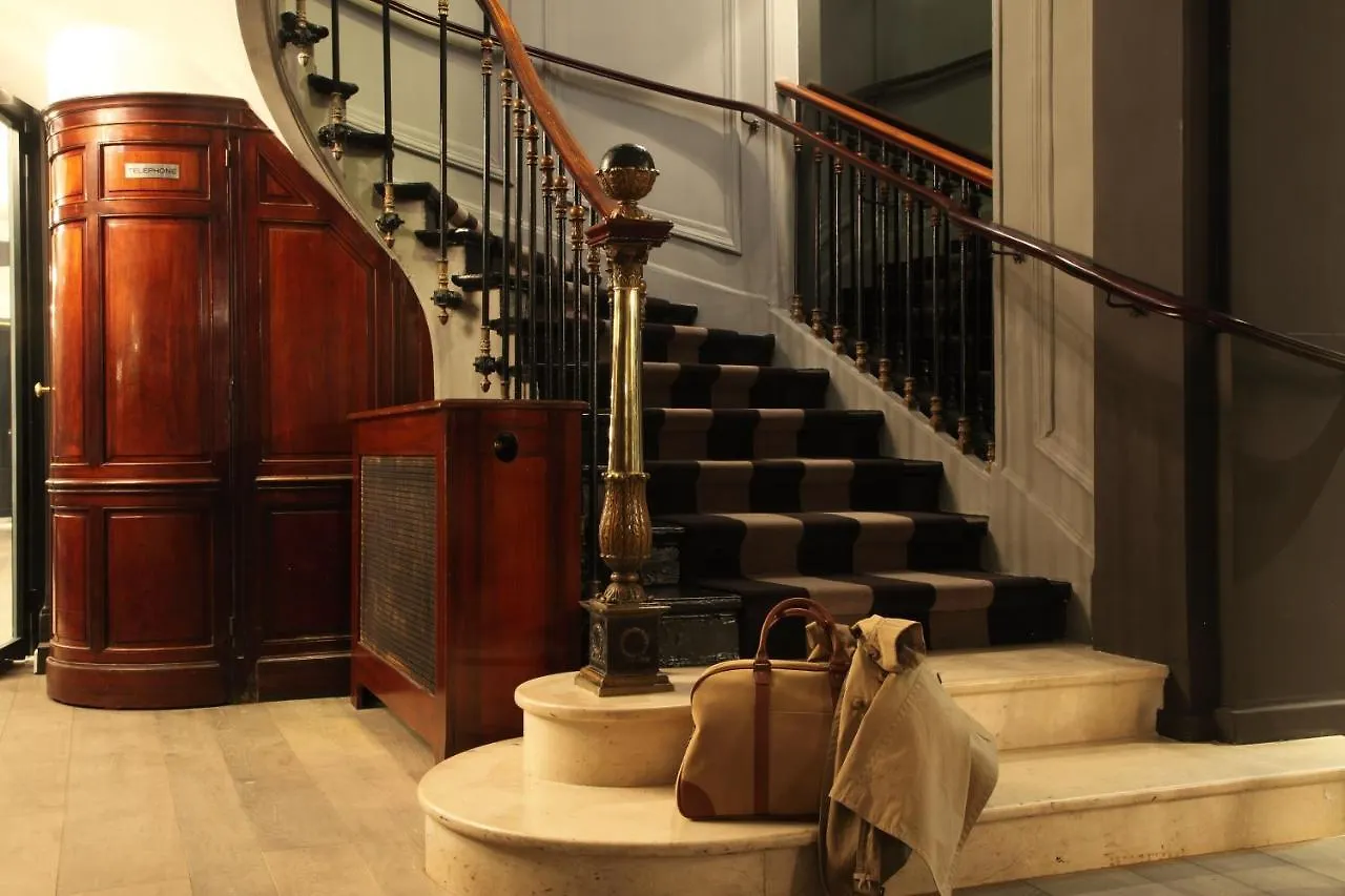 Hotel New Roblin Parijs