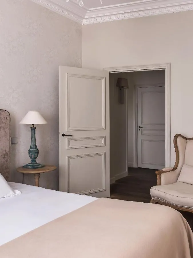 Hotel New Roblin Parijs