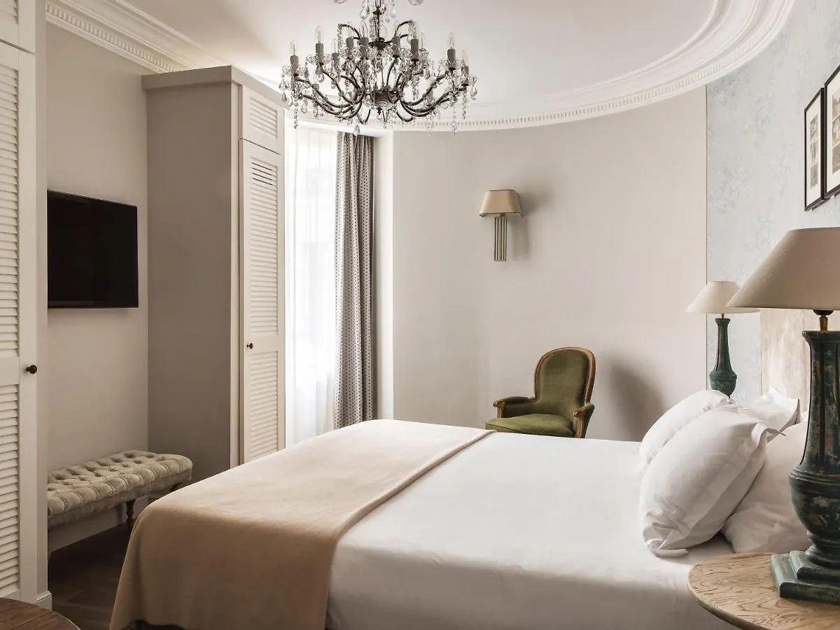 Hotel New Roblin Parijs