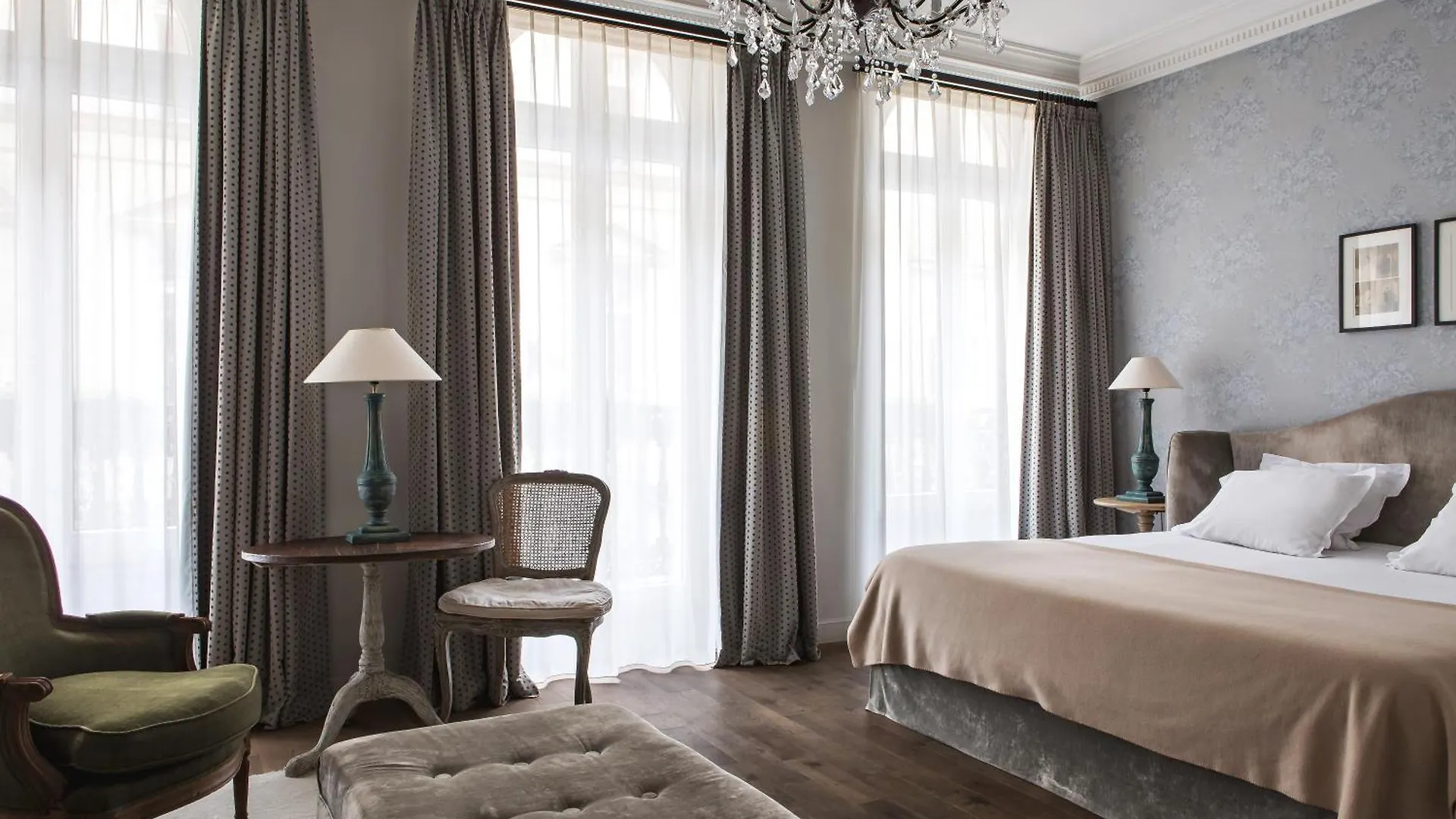 Hotel New Roblin Parijs