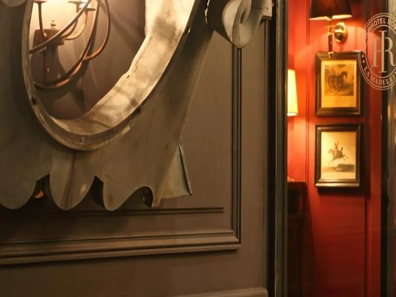 Hotell New Roblin 4*